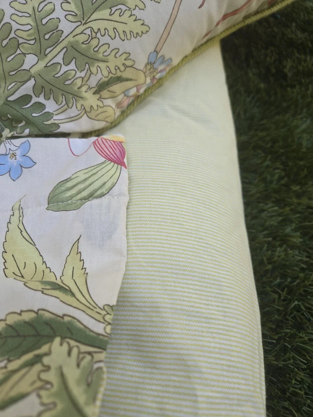 Rose Tree Home King Comforter 2 Pillows & 2Pillowcases Floral 100% Cotton MINT